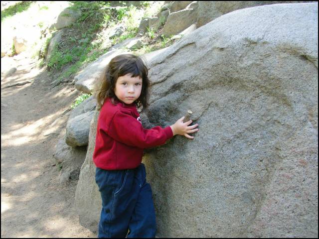 Is this how you watch for the rocks?