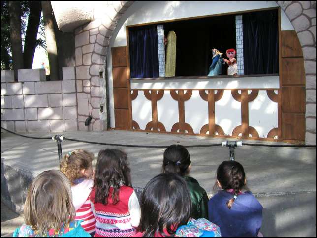 We love puppet shows